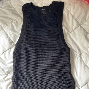 Lululemon Black Beach Cover up. Size US 4/6